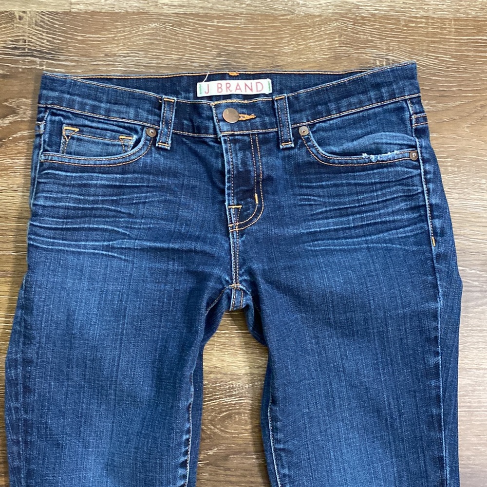 J BRAND Jeans - Picture 4 of 8